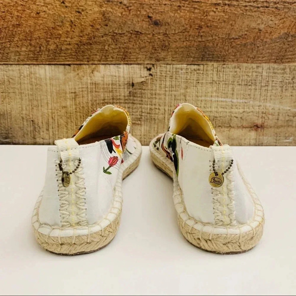 NWOT The Sak Peace Espadrilles - Picture 4 of 6